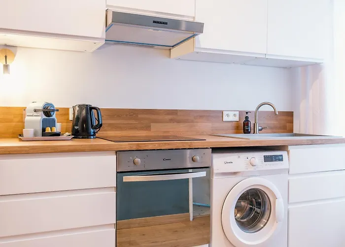 Апартаменты Calme Centre Mezzanine Confortable 