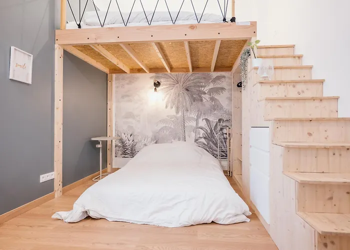 Calme Centre Mezzanine Confortable 